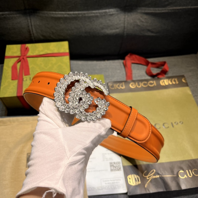 古奇,寬4.0cm,新款 作為Gucci系列産品的标志性象征,經典雙G水鑽扣