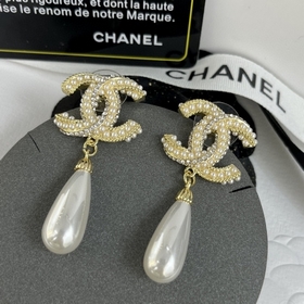 CHANEL チャーム シャネルオンライン♡ホリデー限定無料ギフトラッピング