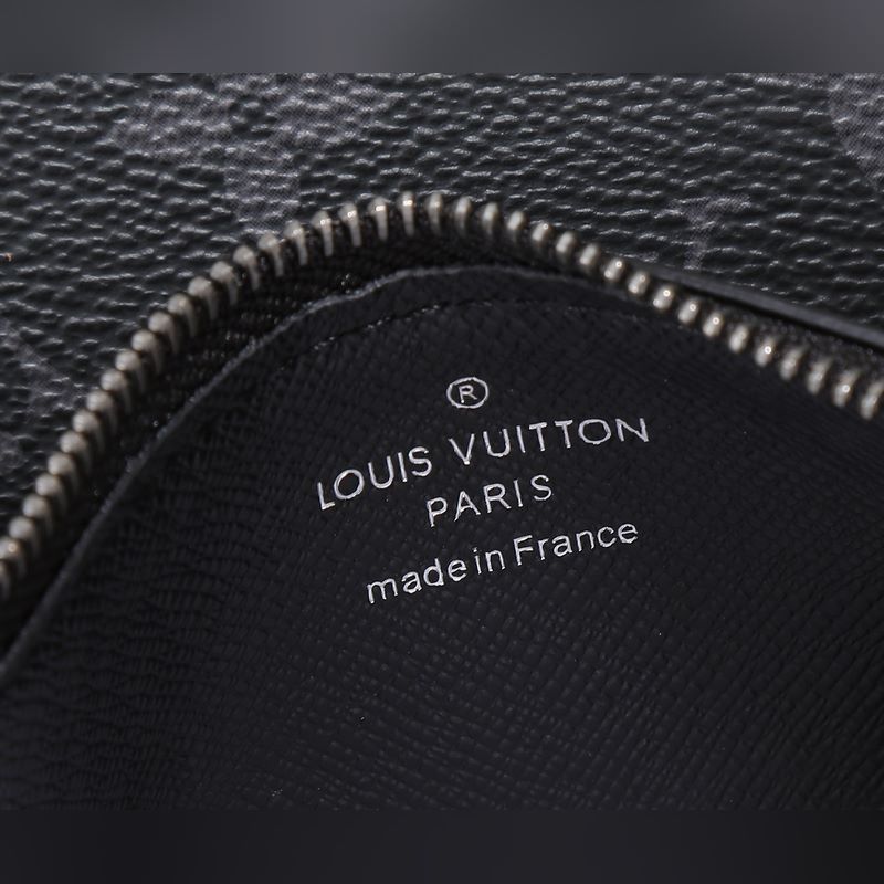 Shop Louis Vuitton GASTON Gaston wearable wallet (GASTON WEARABLE WALLET,  M81124, GASTON WEARABLE WALLET, M81124) by Mikrie