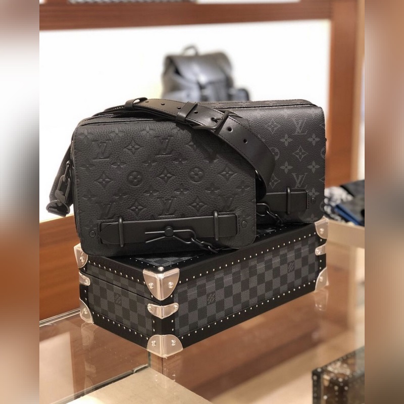 Louis Vuitton MONOGRAM Steamer messenger (M57307)